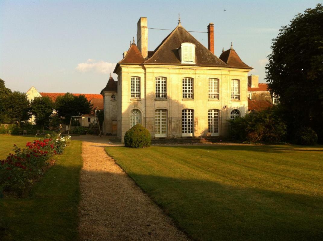Ferme de la Vallière Tancrou Extérieur photo