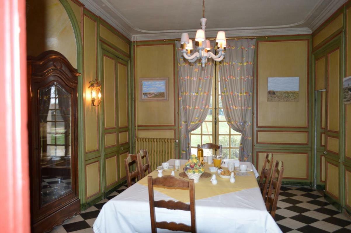 Ferme de la Vallière Tancrou Extérieur photo